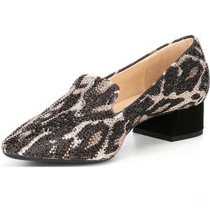 Fashion forward Alex Marie Brenlee Two Rhinestone Loafer Size 10M